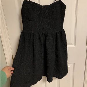Corset-like Black spaghetti strap cocktail dress